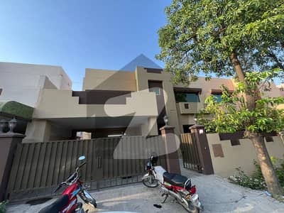 Open View 10-Marla 03-Bedroom House is Available For Rent In Sector-E Askari-10 Lahore Cantt