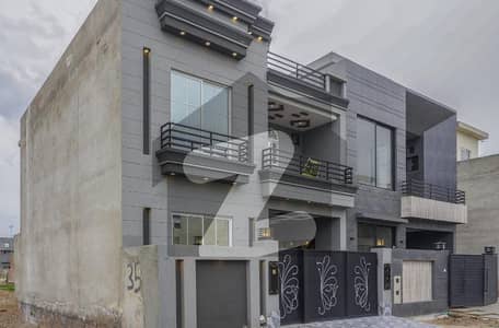 Elegant 5 M Brand New Designer House For Rent