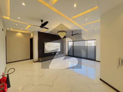 One Kanal Full Basement Brand New House Avilable For Sale Prime Location A Plus Construction 7 beds with bath 2 servent 2 kitchen 5 car parking near park