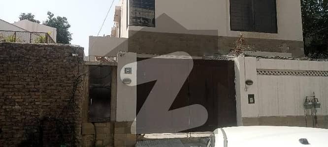 خیابانِ شہباز ڈی ایچ اے فیز 6,ڈی ایچ اے ڈیفینس,کراچی میں 6 کمروں کا 1 کنال مکان 10.5 کروڑ میں برائے فروخت۔