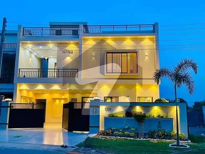 10.17 Marla Brand New luxury House available for sale in Buch villas Multan