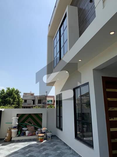 Buch Villas 11 Marla Park Facing Brand New House Available For Sale