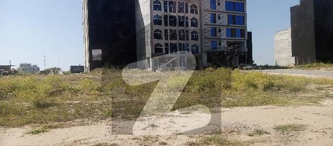 266 Square Yards Commercial Plot In Stunning Mumtaz City Is Available For sale