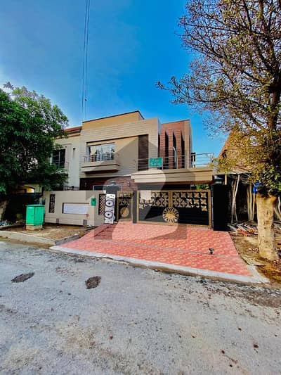 10 Marla House For Sale In Gulmohar Block Bahria Town Lahore