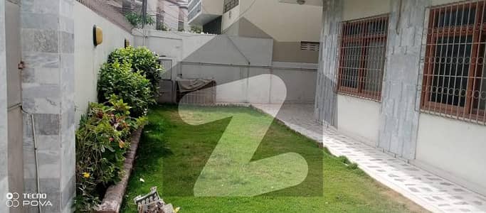 Vip 450 Yard Bungalow 13d1 Opposite Practical Ctr Commercial Property .