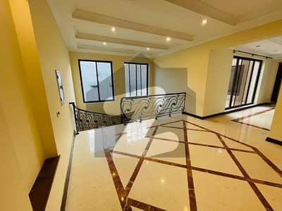 A DECENT HOUSE 1633 SQYRDS/ FRONT OPEN/ EMBASSY ROAD/ G-6/3 IS AVAILABLE FOR SALE