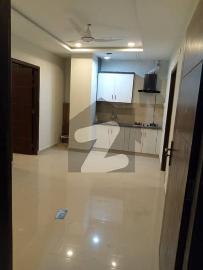 2 bed apartment avaible foe rent in gulberg green islamabad