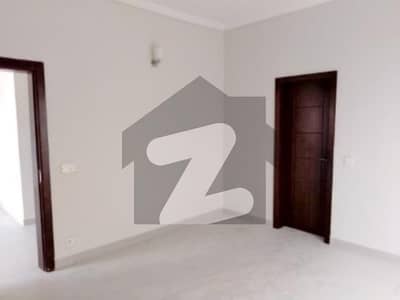 120 Square Yards House Ideally Situated In Jinnah Garden
