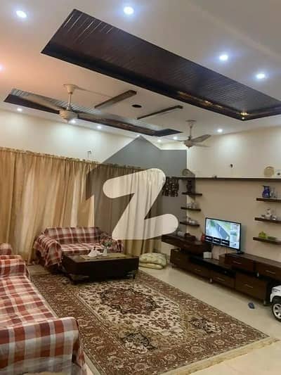 10 Marla House Available For Rent In Punjab Block Chinar Bagh