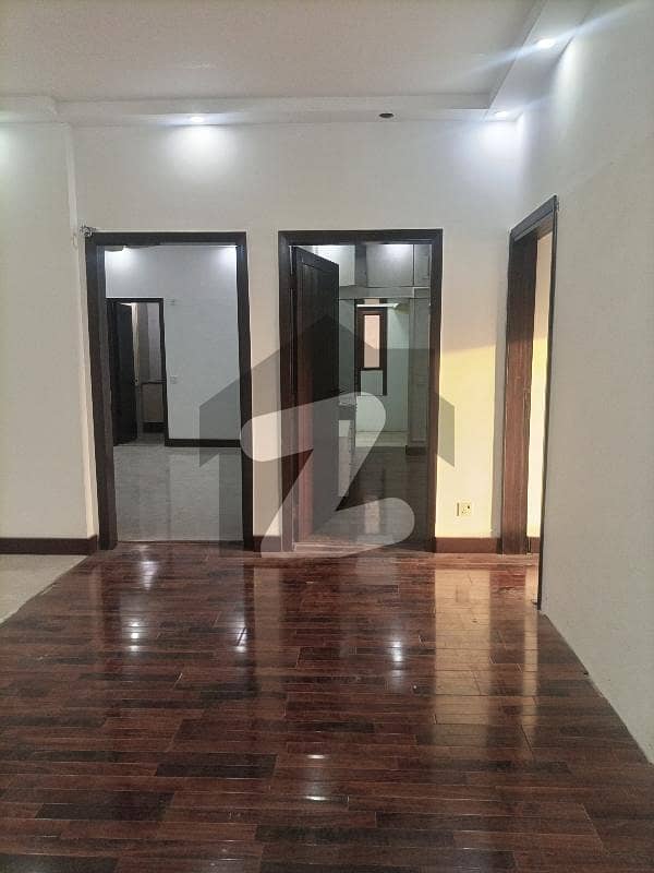 Clifton Block 7 Near 3 Talwar 3 Bedrooms Apartment For Sale