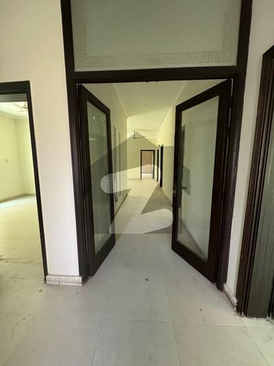 1 KANAL FULL HOUSE AVAILALE FOR RENT IN PAF FALCON COMPLEX KALMA CHOWK LAHORE