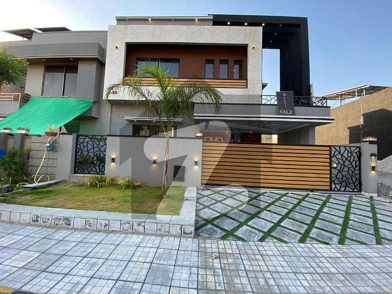 Investor Rate Designer House Available For Sale In Bahria Town Phase 8