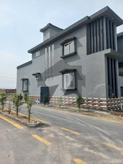 ناصر باغ روڈ پشاور میں 3 کمروں کا 8 مرلہ مکان 2.8 کروڑ میں برائے فروخت۔