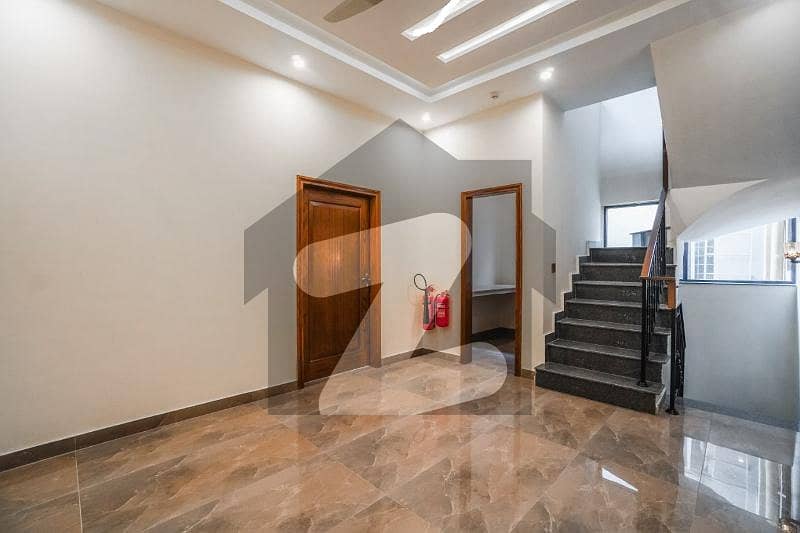 5 MARLA HOUSE BRAND NEW BEAUTIFUL LOCATION AVAILABLE FOR RENT 5 MARLA HOUSE BRAND NEW BEAUTIFUL LOCATION AVAILABLE FOR RENT