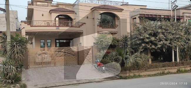 BEAUTIFUL & DURABLE DOUBLE STOREY HOUSE FOR SALE