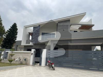 BRAND NEW HOUSE FOR RENT IN F-7