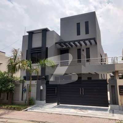 10 Marla House For Sale At Very Ideal Location In Bahria Town Lahore