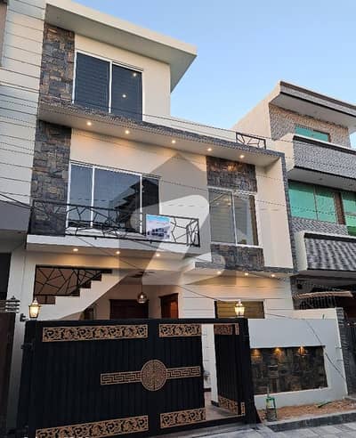25x40 Brand New Double Storey House For Sale I-11/2