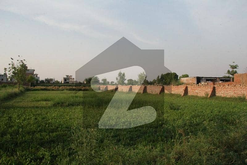 35 Marla Commercial Plot For Sale On Sue-E-Asal Raiwind Road 35 Marla Commercial Plot For Sale On Sue-E-Asal Raiwind Road