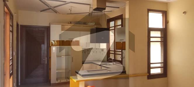 الاشرف سوسائٹی گداپ ٹاؤن,کراچی میں 6 کمروں کا 8 مرلہ مکان 3.25 کروڑ میں برائے فروخت۔