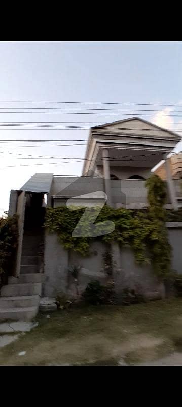 حیات آباد فیز 6 - ایف10 حیات آباد فیز 6,حیات آباد,پشاور میں 7 کمروں کا 10 مرلہ مکان 1.0 لاکھ میں کرایہ پر دستیاب ہے۔