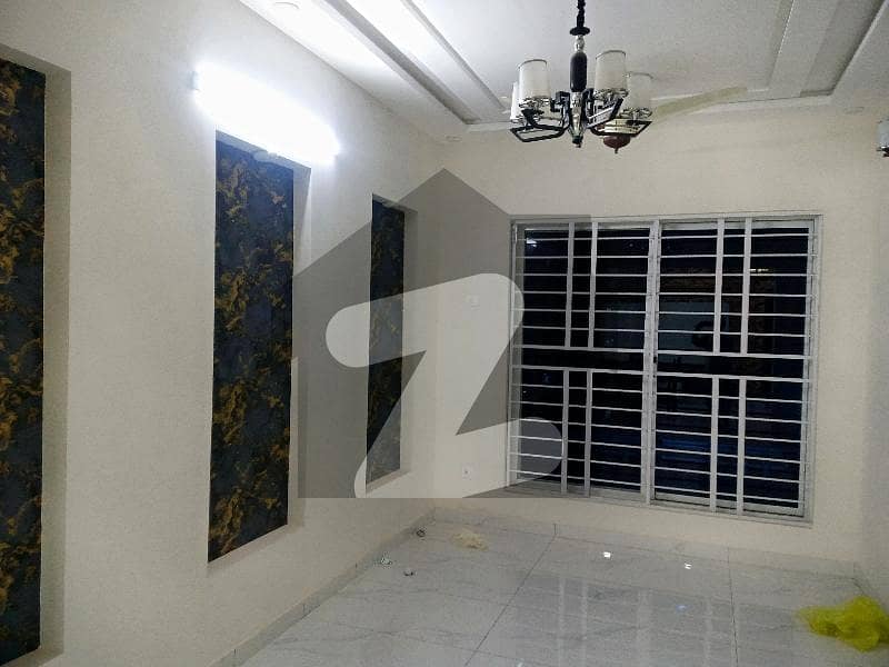 7 MARLA BRAND NEW UPPER PORTION AVAILABLE FOR RENT IN JINNAH GARDEN 7 MARLA BRAND NEW UPPER PORTION AVAILABLE FOR RENT IN JINNAH GARDEN