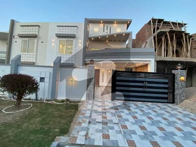 10 Marla Brand New Luxury House Available For Sale In Buch Villas Multan