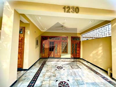 10 MARLA SINGLE STORY HOUSE FOR RENT F-17 ISLAMABAD SUI GAS ELECTRICITY WATER SUPPLY AVAILABLE