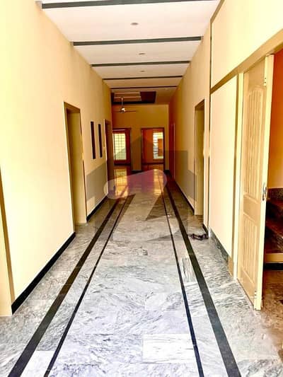 ایف ۔ 17 اسلام آباد میں 6 کمروں کا 10 مرلہ مکان 90.0 ہزار میں کرایہ پر دستیاب ہے۔