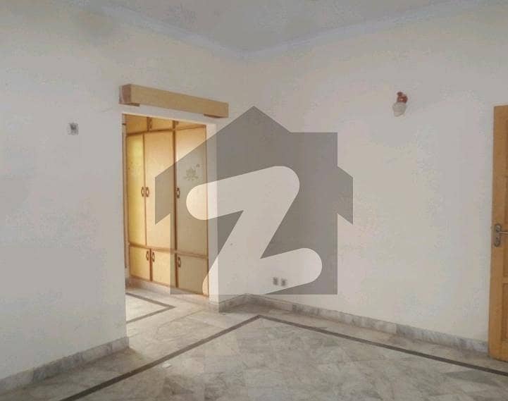 Centrally Located House Available In G-10/4 For sale Centrally Located House Available In G-10/4 For sale