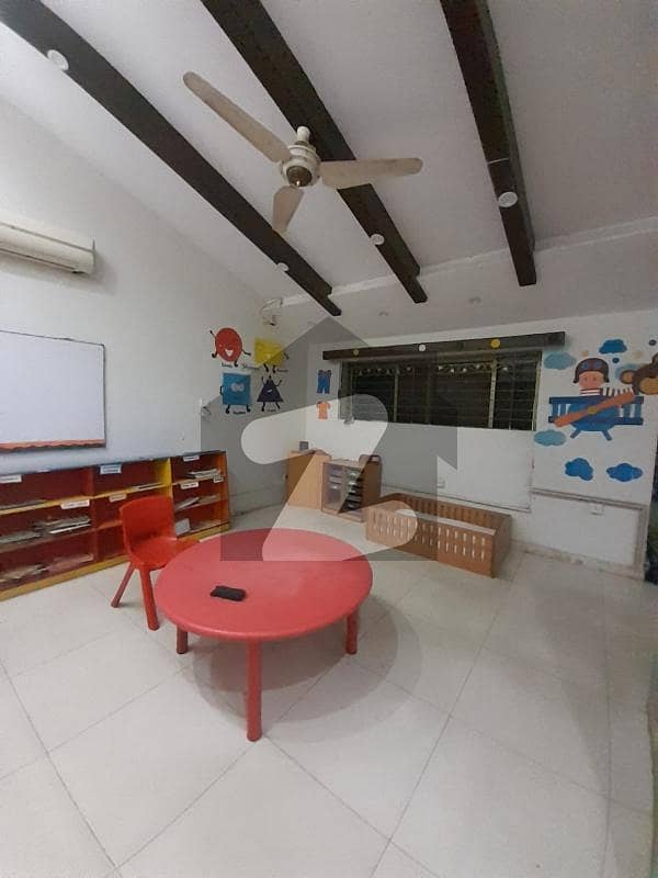 2 KANAL HOUSE IS AVAILABLE FOR RENT IN GULBERG 2 KANAL HOUSE IS AVAILABLE FOR RENT IN GULBERG