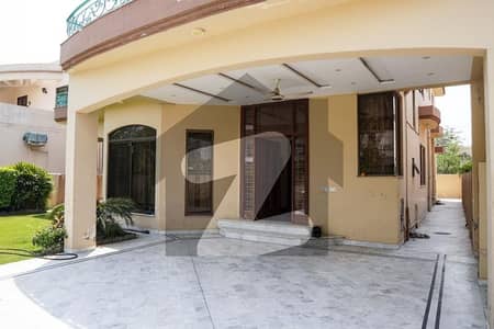 DHA Phase 4 Modern Design House Is Available For Rent