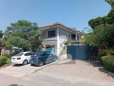House For Sale In F-11/1 , Islamabad