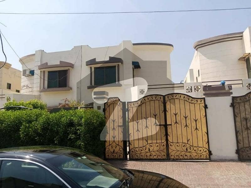 Good Location 10 Marla House Available In Sargodha Road University Town Faisalabad Sargodha Road