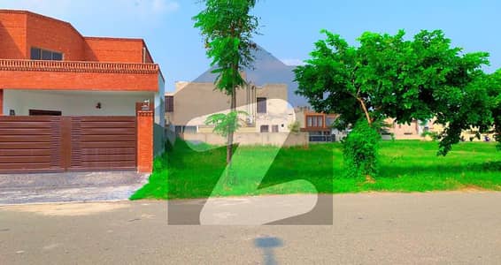 20 Marla Plot ( 150 Wide road + Back Of Ray+ Near Raya Clube) For Sale