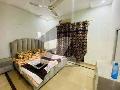 5marla furnished flat available for rent in bahria town lahore