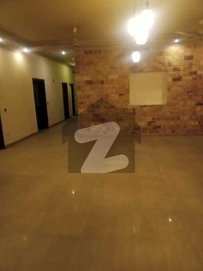DHA phase 6 1 Kanal Lower portion Available for Rent
