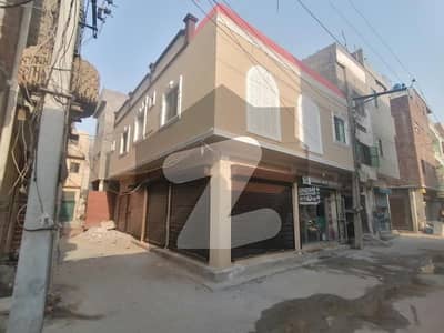 Corner Building Of 3 Marla In Ferozepur Road For sale