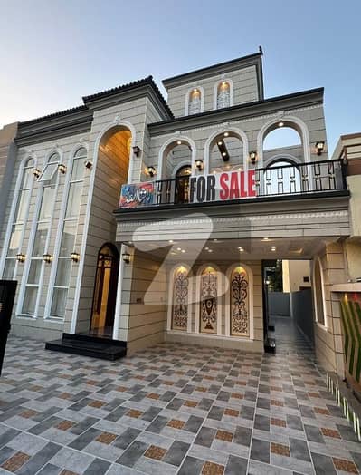 10 marla brand new house for sale in Takbeer block Bahria town Lahore