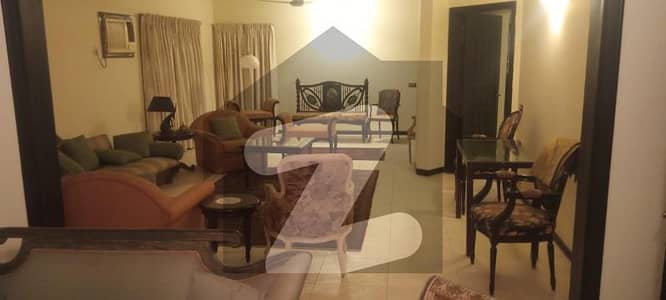 ڈی ایچ اے فیز 6 ڈی ایچ اے ڈیفینس,کراچی میں 6 کمروں کا 2 کنال مکان 17.0 کروڑ میں برائے فروخت۔