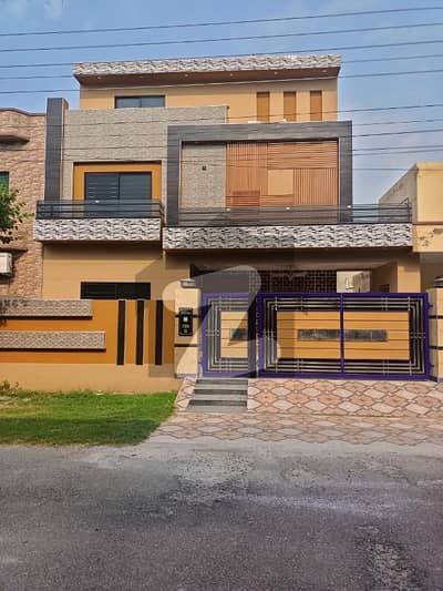 Central park 10M Modern Luxury villa for rent with gas meter installed