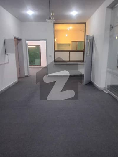 1 Kanal 3 Bedrooms Separate Upper Portion In Cantt