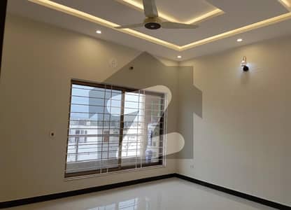 Bahria Enclave 5 Marla Brand New Elegant House Available For Rent