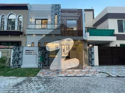 5 Marla Brand New Like House For Sale In BB Block Bahria Town Lahore