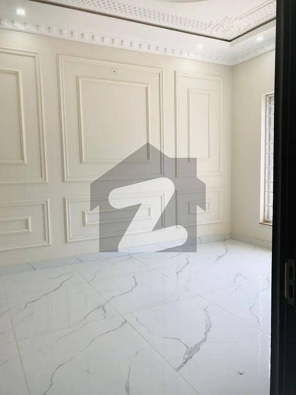 Lower Portion For Rent