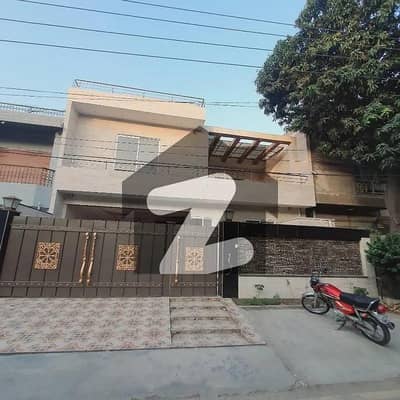 Beautiful House For Sale In Karim Block Allama Iqbal Town Lahore