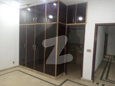 kanal independent single storey house for rent in LDA avenue