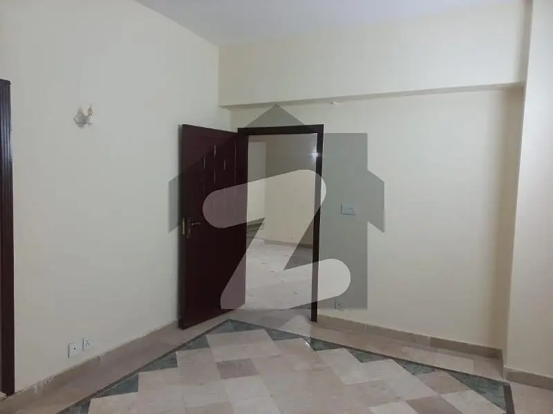 Flat 1200 Square Feet For rent In E-11