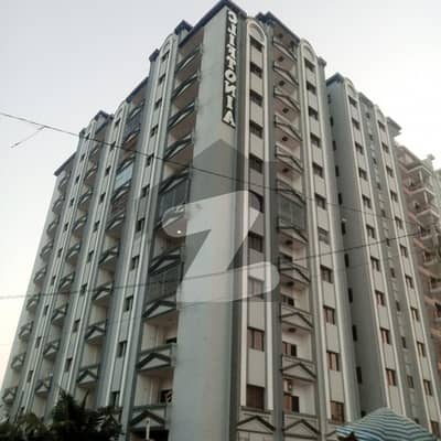 کلفٹن ۔ بلاک 1 کلفٹن,کراچی میں 2 کمروں کا 5 مرلہ فلیٹ 1.6 کروڑ میں برائے فروخت۔