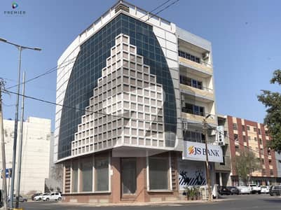 بخاری کمرشل ایریا ڈی ایچ اے فیز 6,ڈی ایچ اے ڈیفینس,کراچی میں 6 کمروں کا 4 مرلہ عمارت 22.0 کروڑ میں برائے فروخت۔